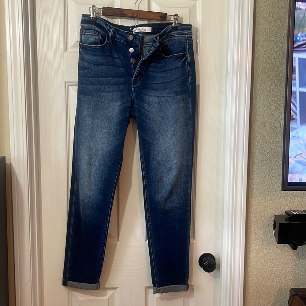 Kancam jeans. Button up. Size 29. New condition